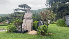 碑雕设计：定造您的专属影象，让爱长存